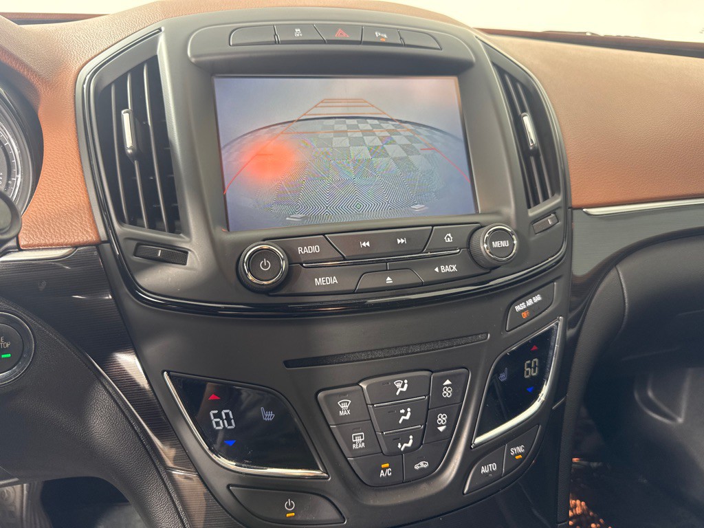 2016 Buick Regal Image 14