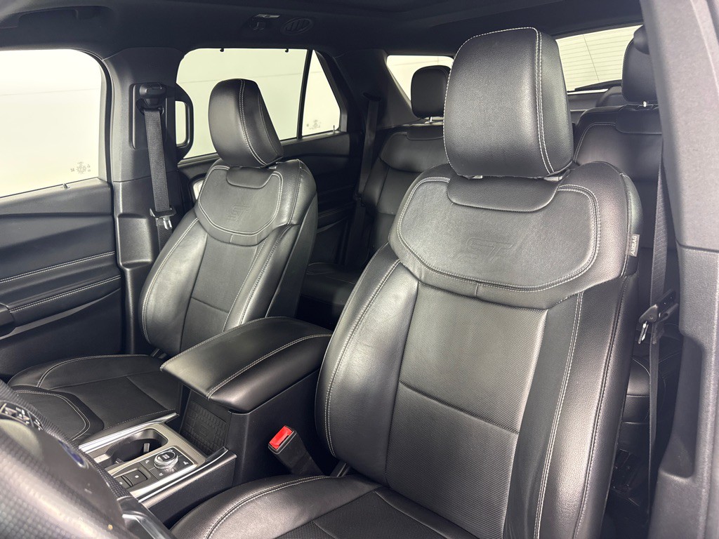 2020 Ford Explorer Image 15