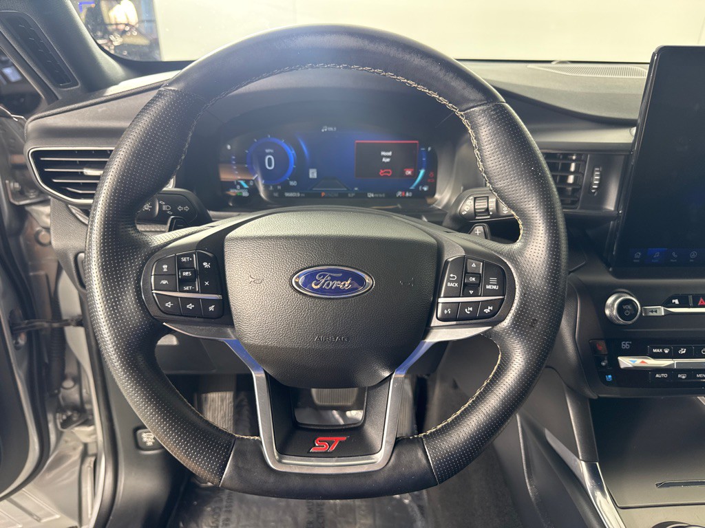 2020 Ford Explorer Image 18