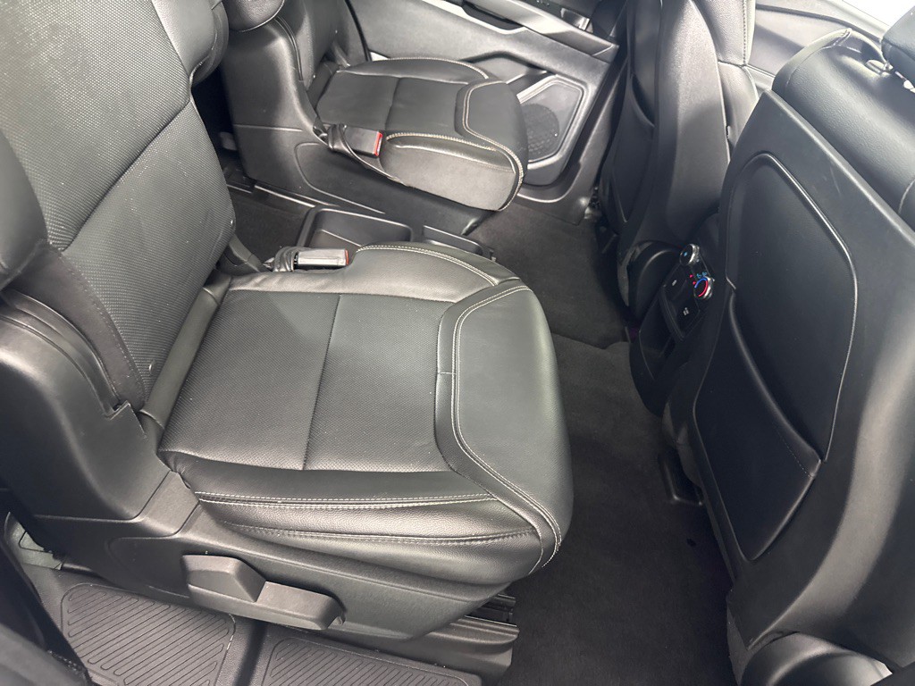 2020 Ford Explorer Image 27