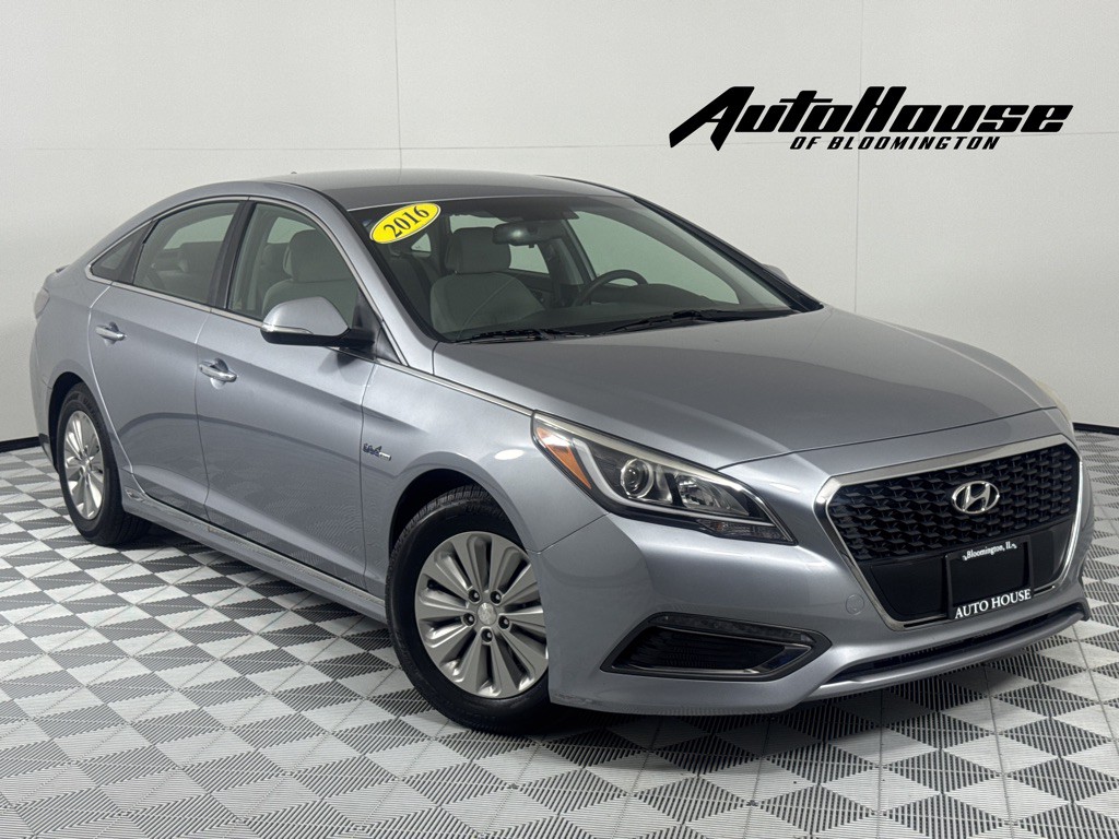 2016 Hyundai Sonata Image 1