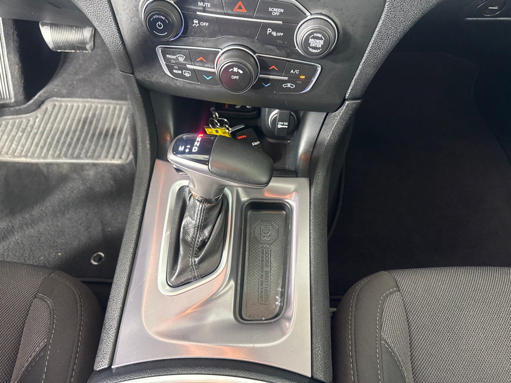 2019 Dodge Charger Image 18