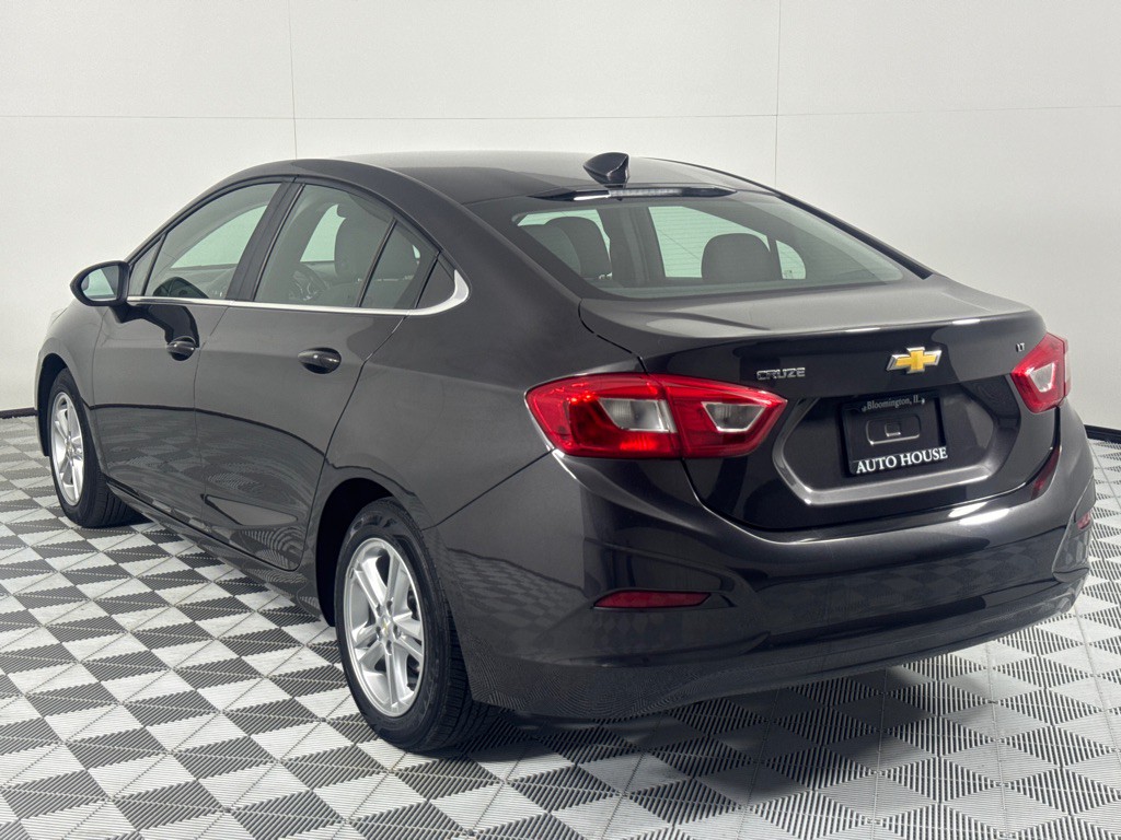 2017 Chevrolet Cruze Image 7