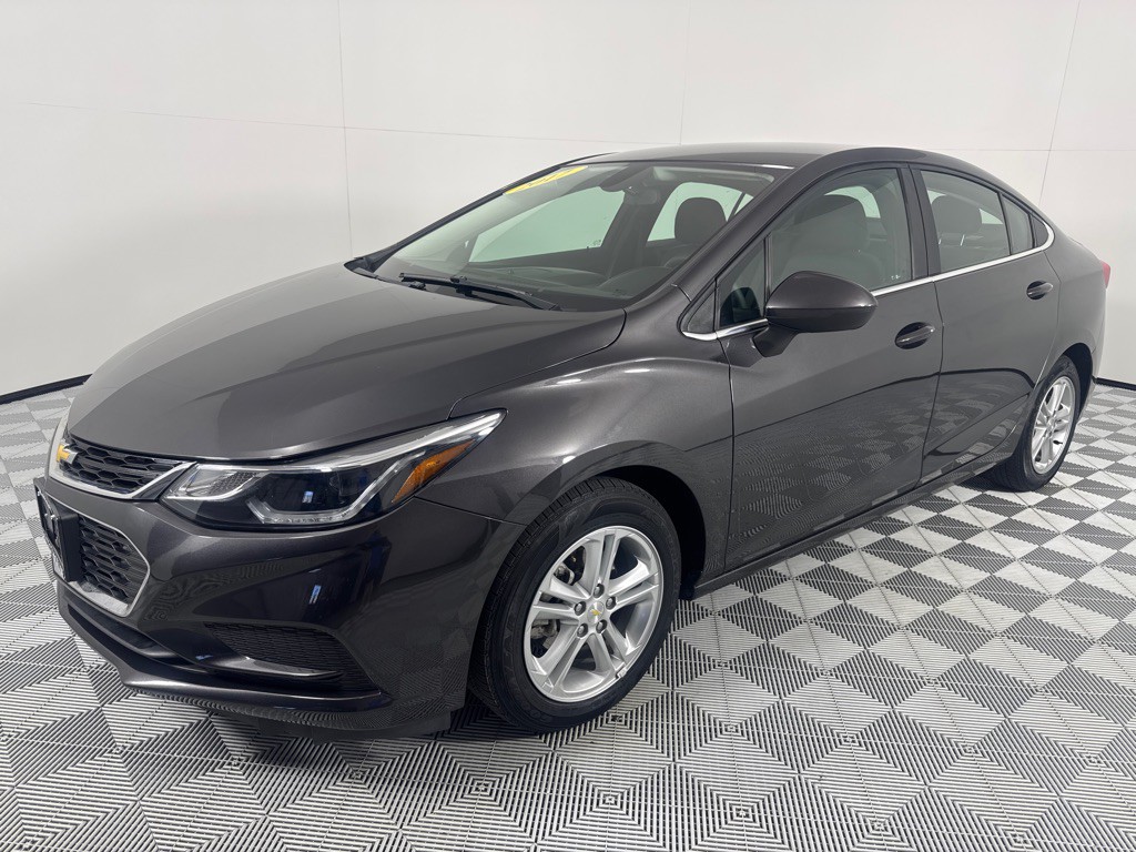2017 Chevrolet Cruze Image 9