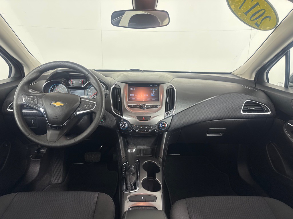 2017 Chevrolet Cruze Image 25