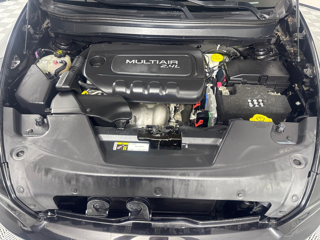 2016 Jeep Cherokee Image 27
