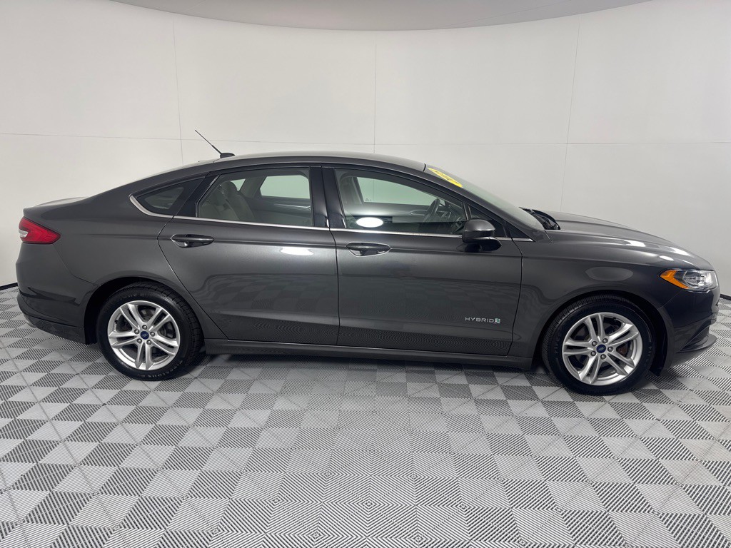 2018 Ford Fusion Image 4