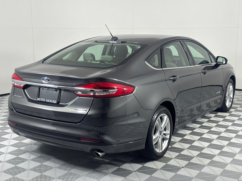 2018 Ford Fusion Image 5