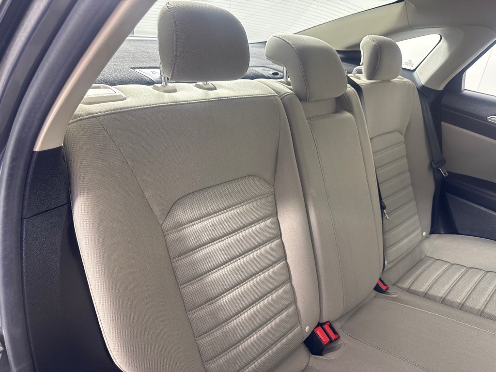 2018 Ford Fusion Image 19