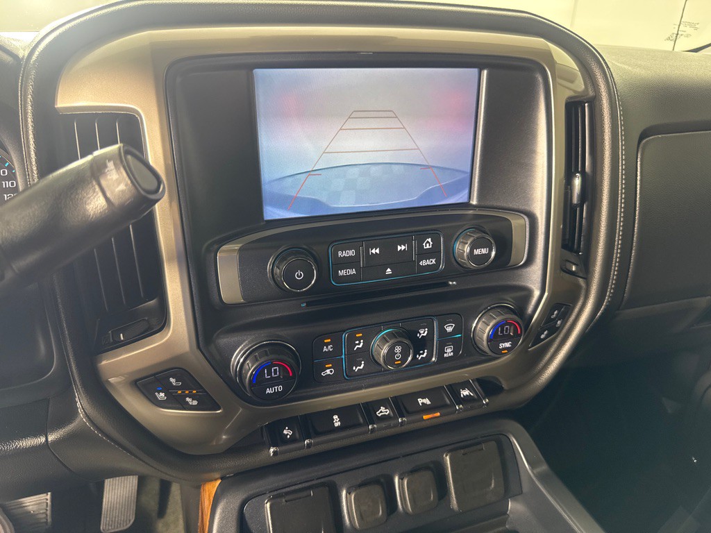 2018 Chevrolet Silverado 1500 Image 19