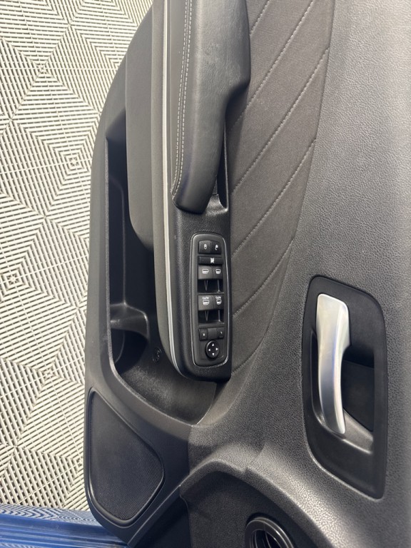 2020 Dodge Charger Image 12