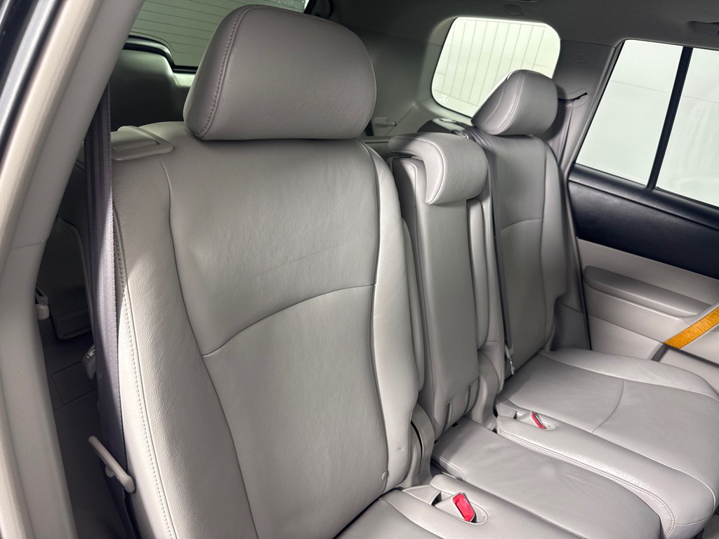 2010 Toyota Highlander Image 22