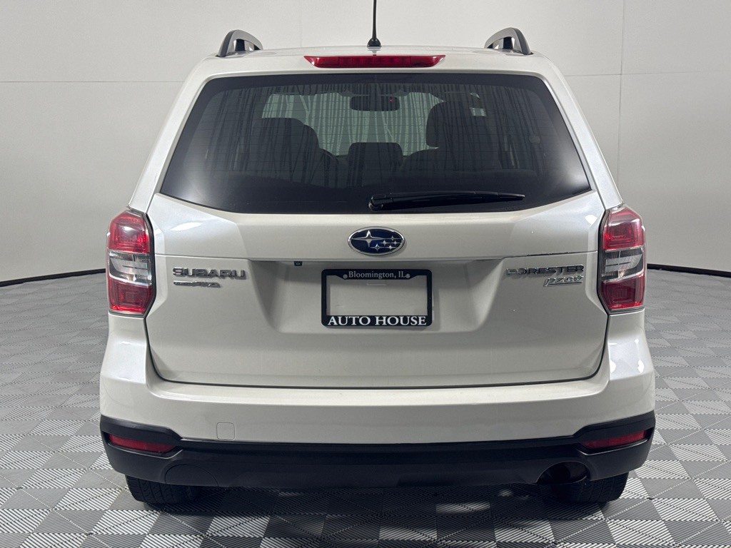 2014 Subaru Forester Image 6
