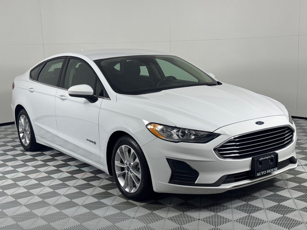 2019 Ford Fusion Image 3