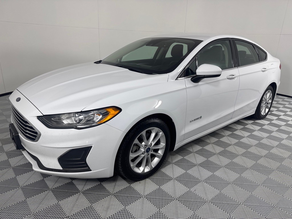2019 Ford Fusion Image 10