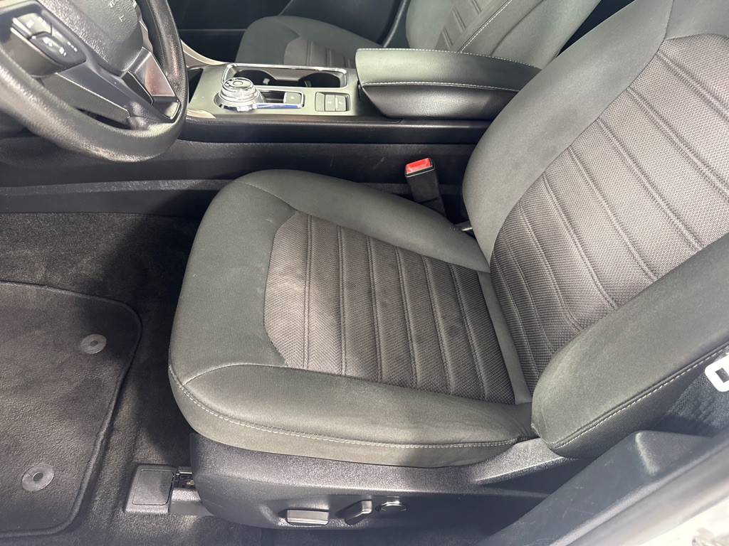 2019 Ford Fusion Image 13