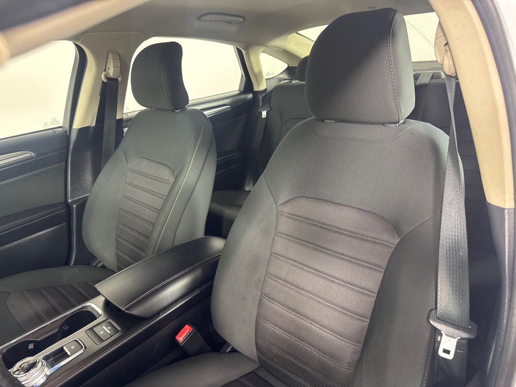 2019 Ford Fusion Image 14