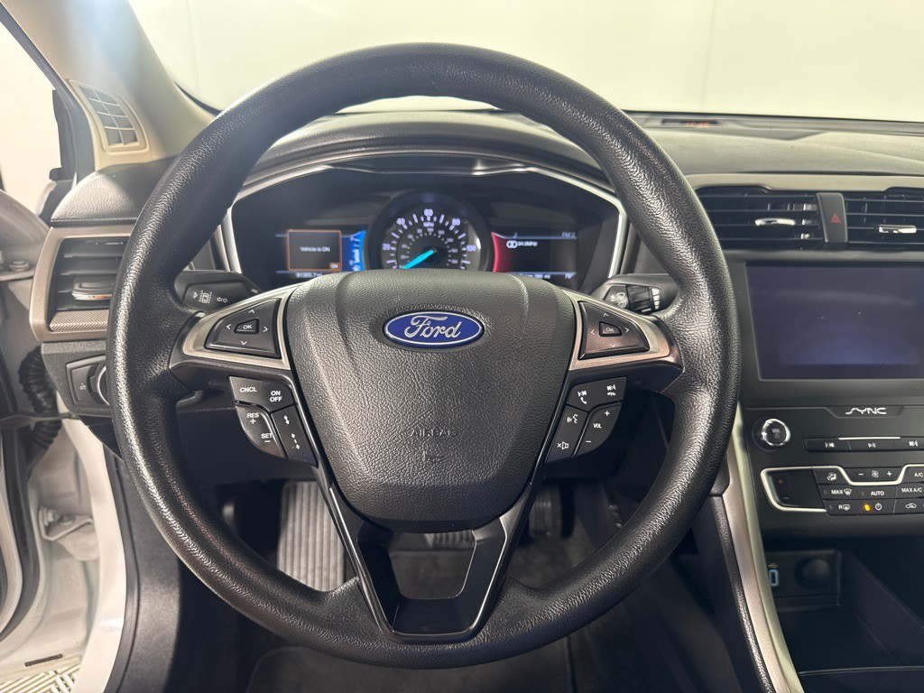 2019 Ford Fusion Image 16