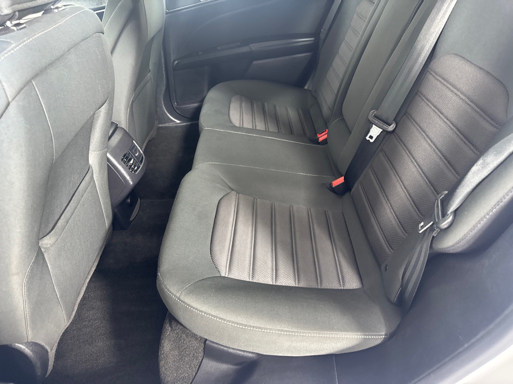 2019 Ford Fusion Image 20