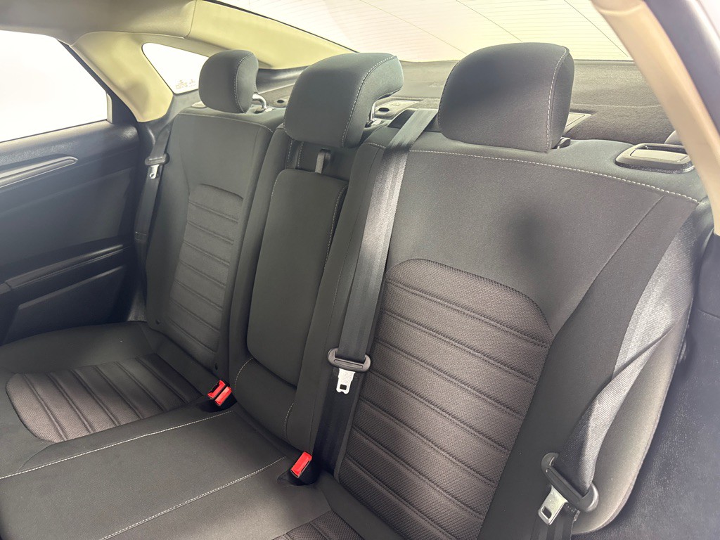 2019 Ford Fusion Image 21