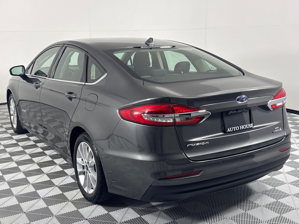 2019 Ford Fusion Image 6