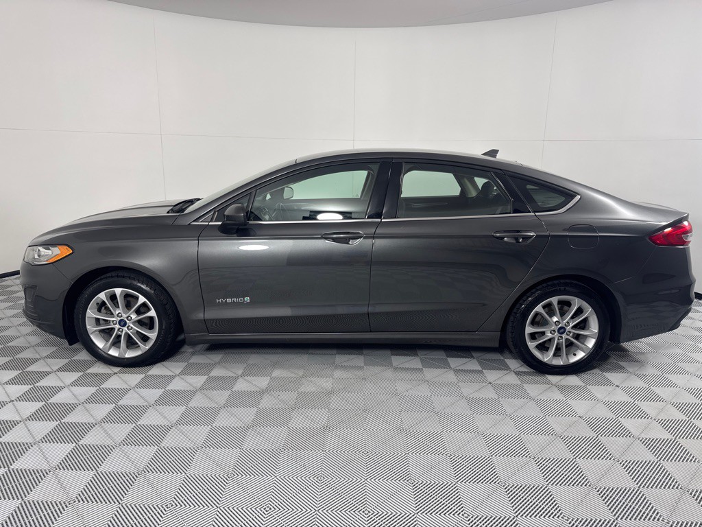 2019 Ford Fusion Image 8