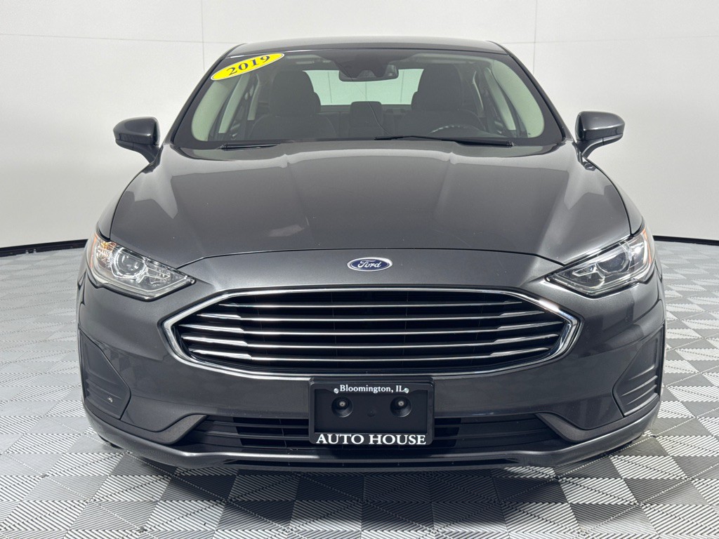 2019 Ford Fusion Image 10