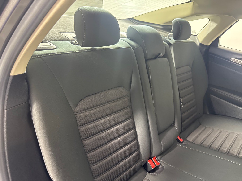 2019 Ford Fusion Image 22