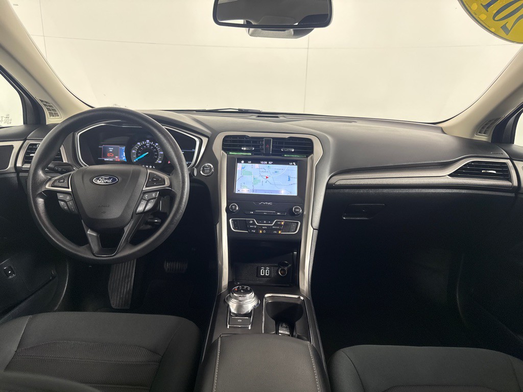 2019 Ford Fusion Image 25