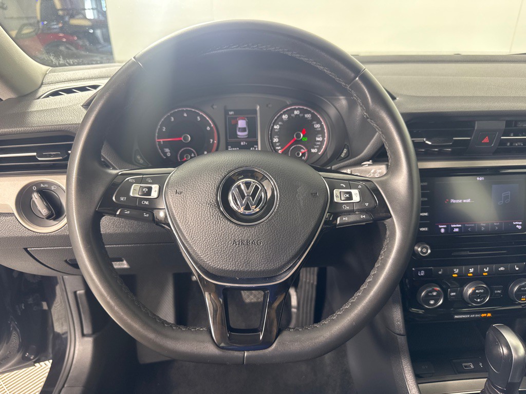 2021 Volkswagen Passat Image 18