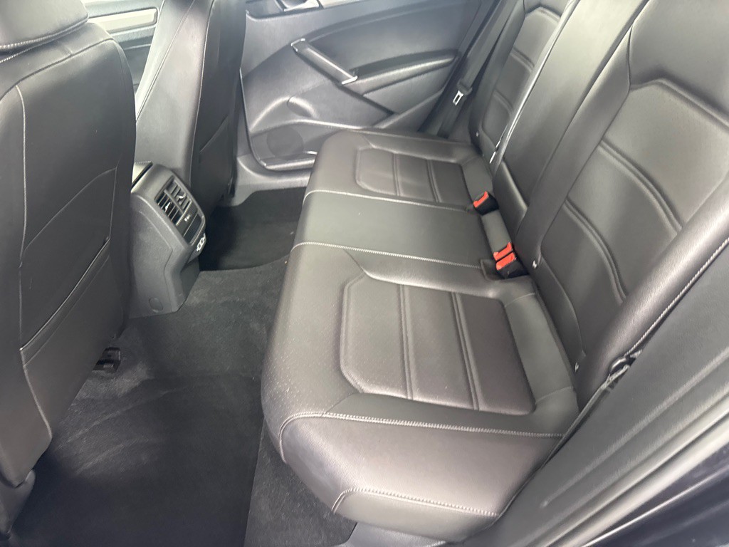 2021 Volkswagen Passat Image 22