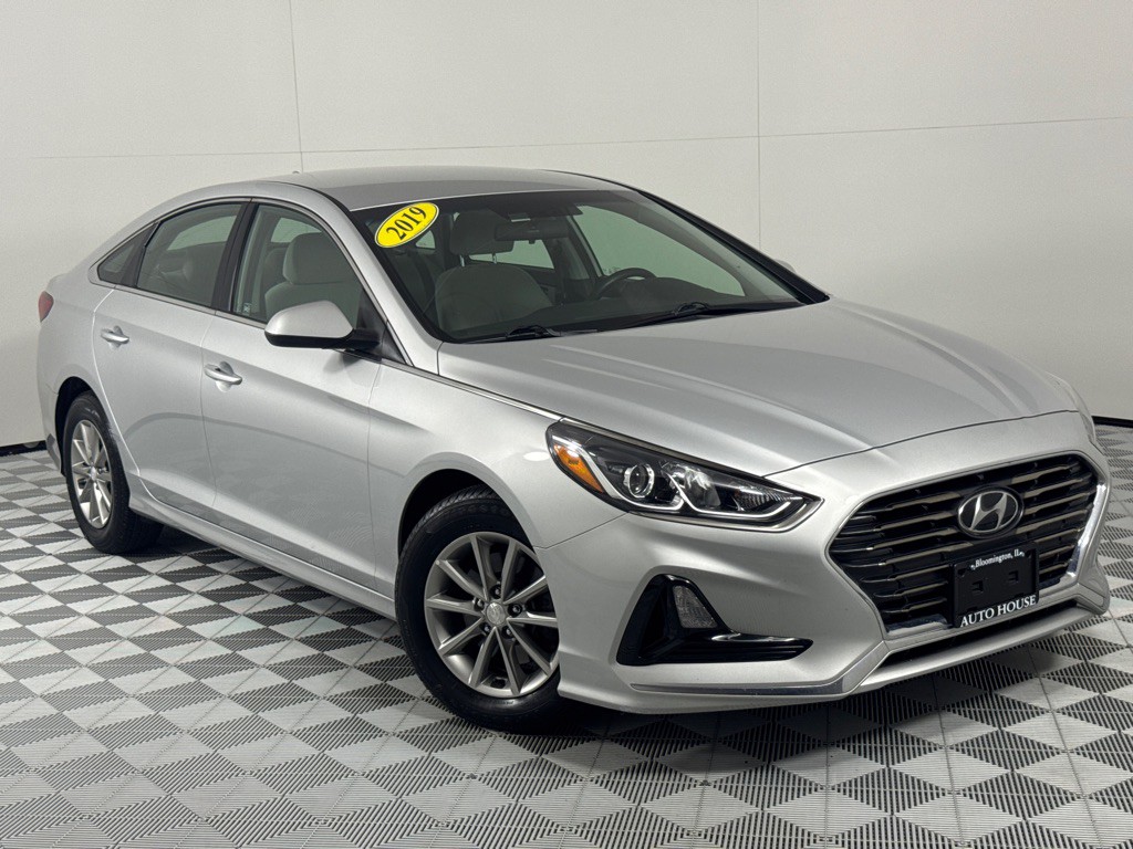 2019 Hyundai Sonata Image 2