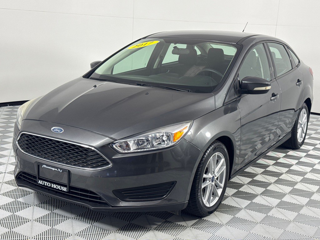 2017 Ford Focus Image 10