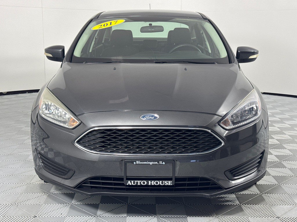 2017 Ford Focus Image 11