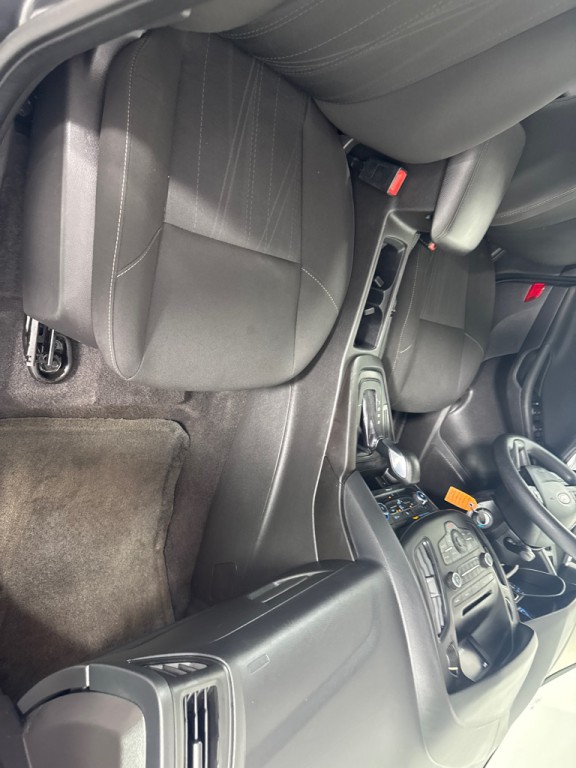 2017 Ford Focus Image 23