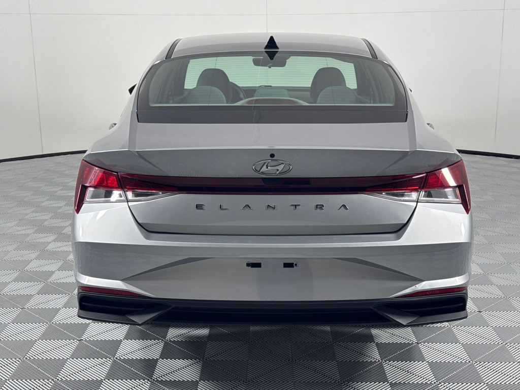 2021 Hyundai Elantra Image 6