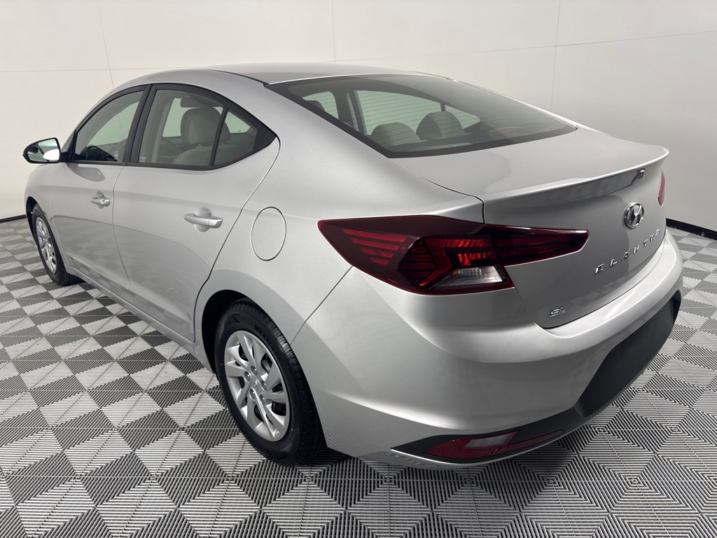 2019 Hyundai Elantra Image 8
