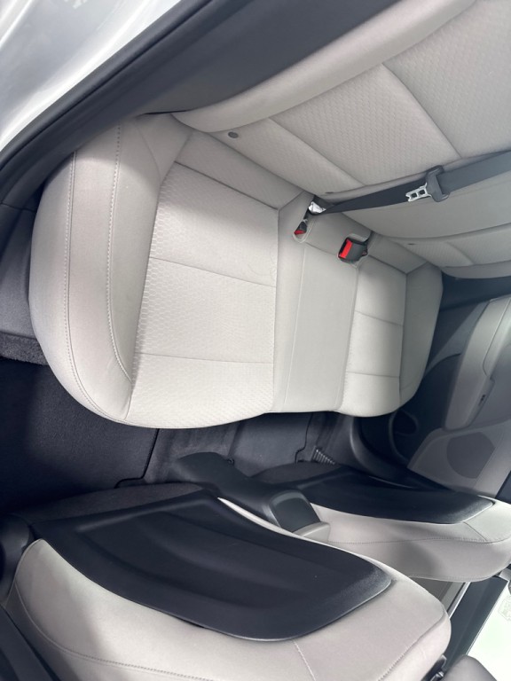 2019 Hyundai Elantra Image 22