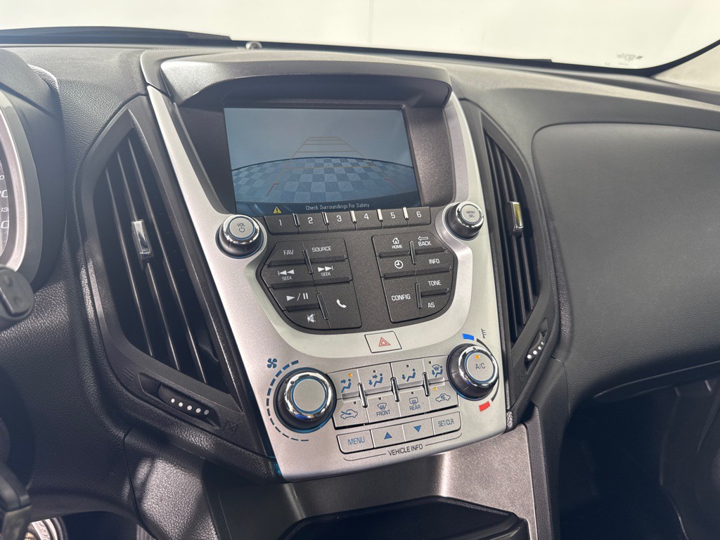2017 Chevrolet Equinox Image 16