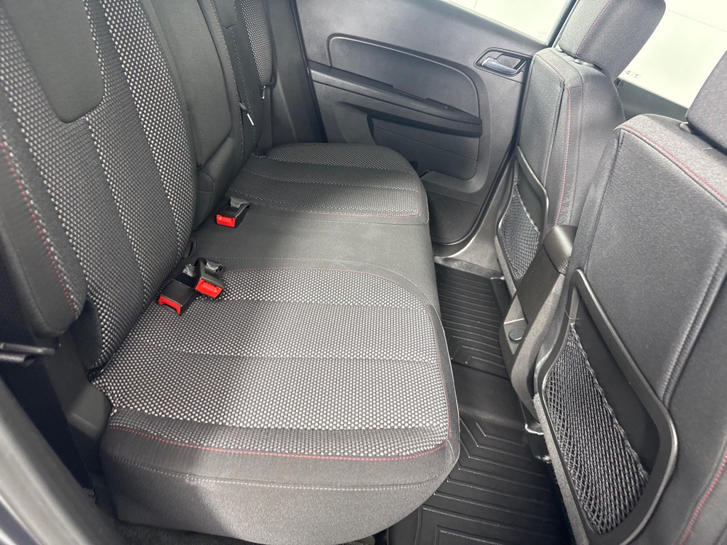 2017 Chevrolet Equinox Image 21
