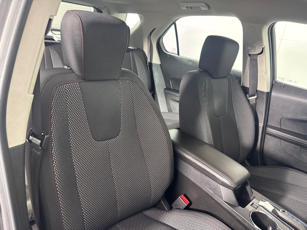 2017 Chevrolet Equinox Image 24