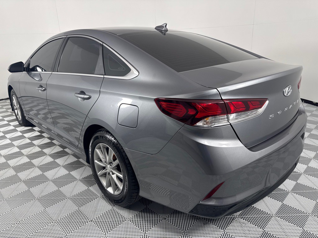 2018 Hyundai Sonata Image 8