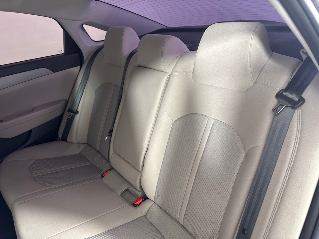 2018 Hyundai Sonata Image 19