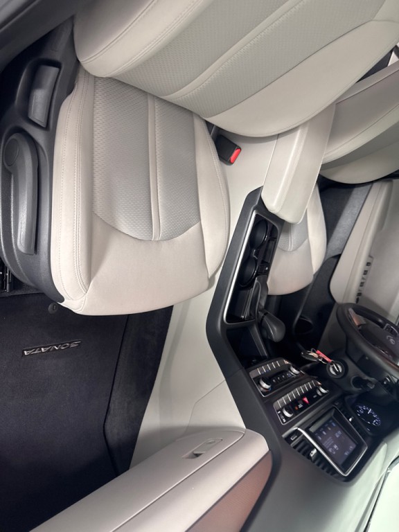 2018 Hyundai Sonata Image 22