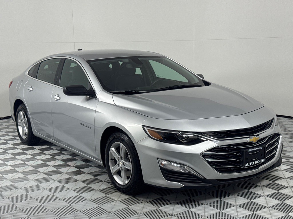2020 Chevrolet Malibu Image 3