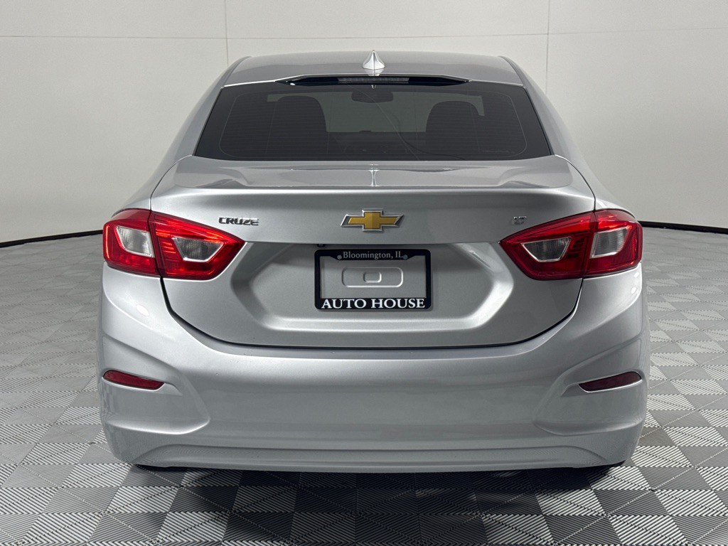2017 Chevrolet Cruze Image 6