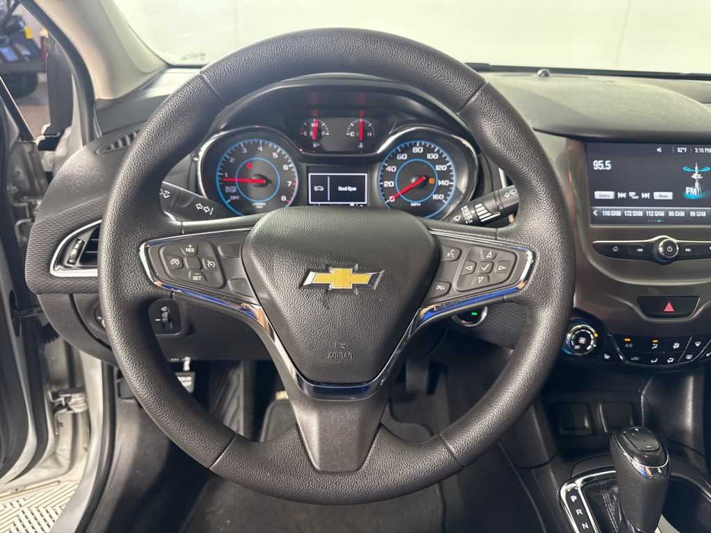 2017 Chevrolet Cruze Image 15