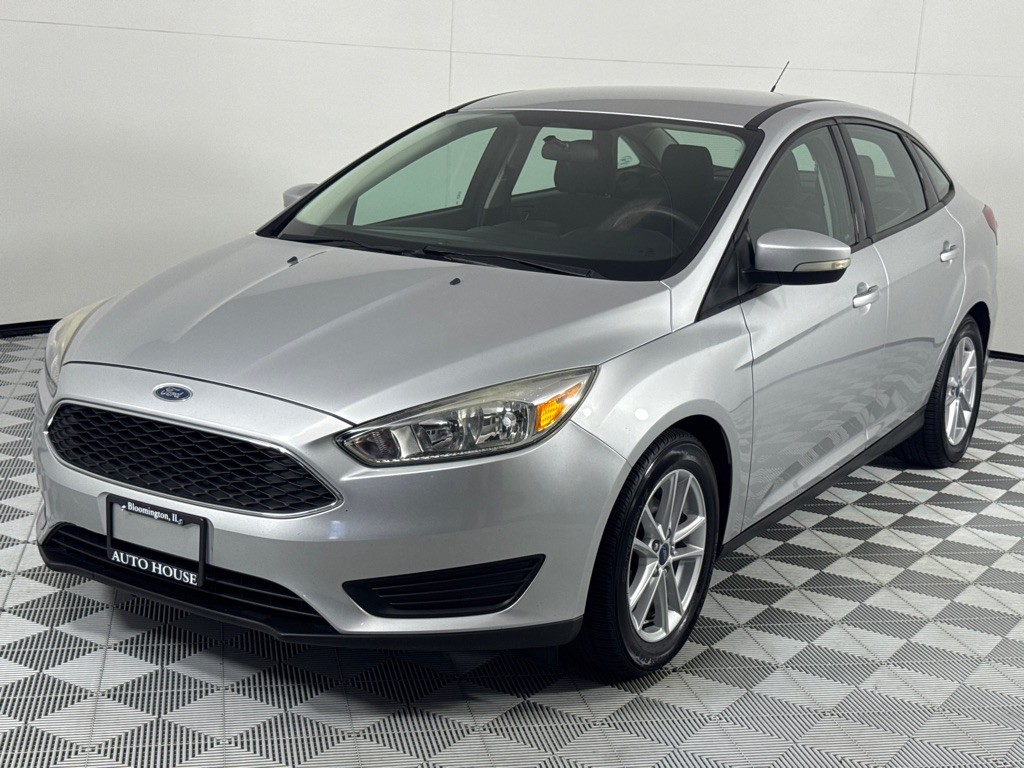 2017 Ford Focus Image 10