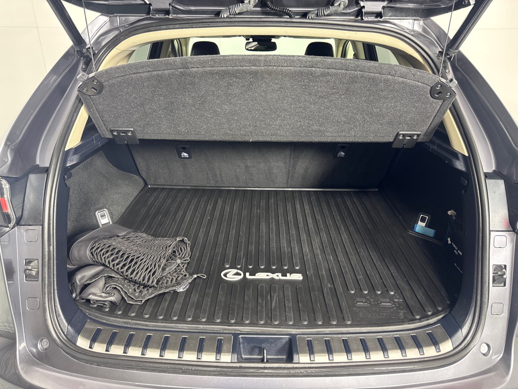 2018 Lexus NX Image 25