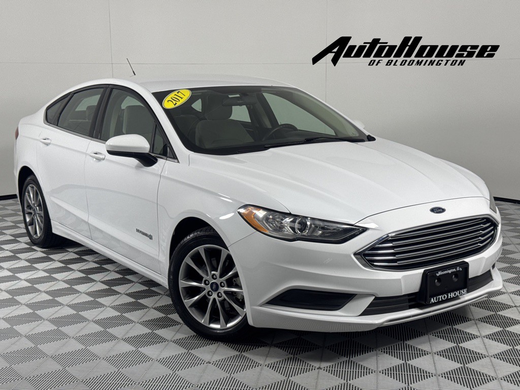 2017 Ford Fusion Image 1